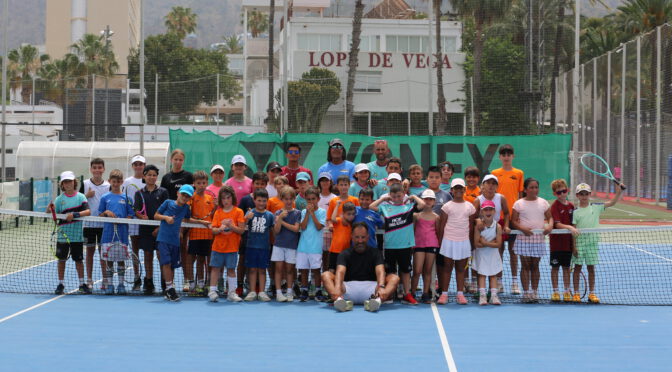 Interclubes Tennis Concept